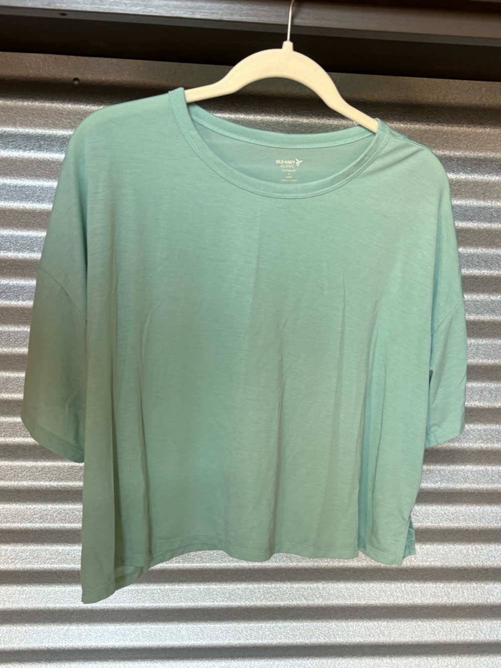 Old Navy Active Light Mint Relaxed Crewneck Tee - Women